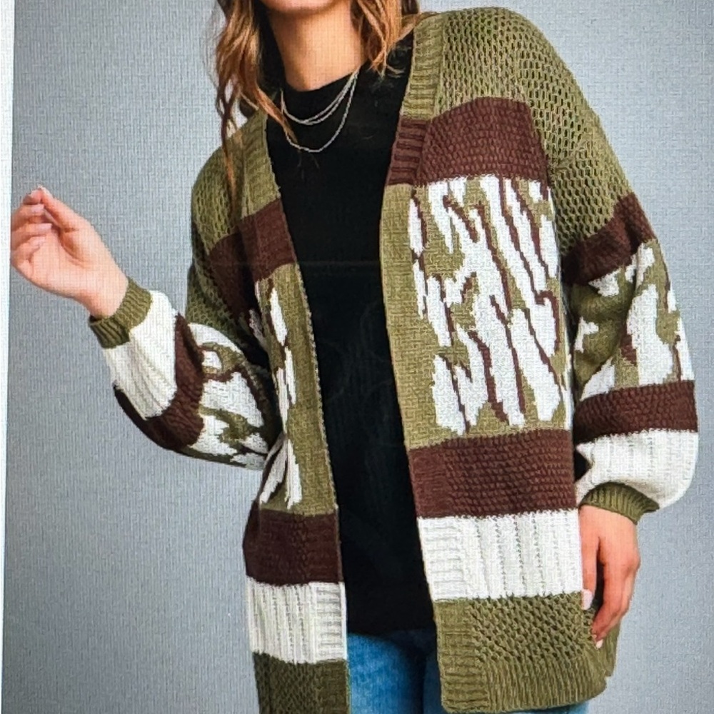 UMGEE #4 - NWT Women's Olive, brown, and Cream Cardigan (bin A)
